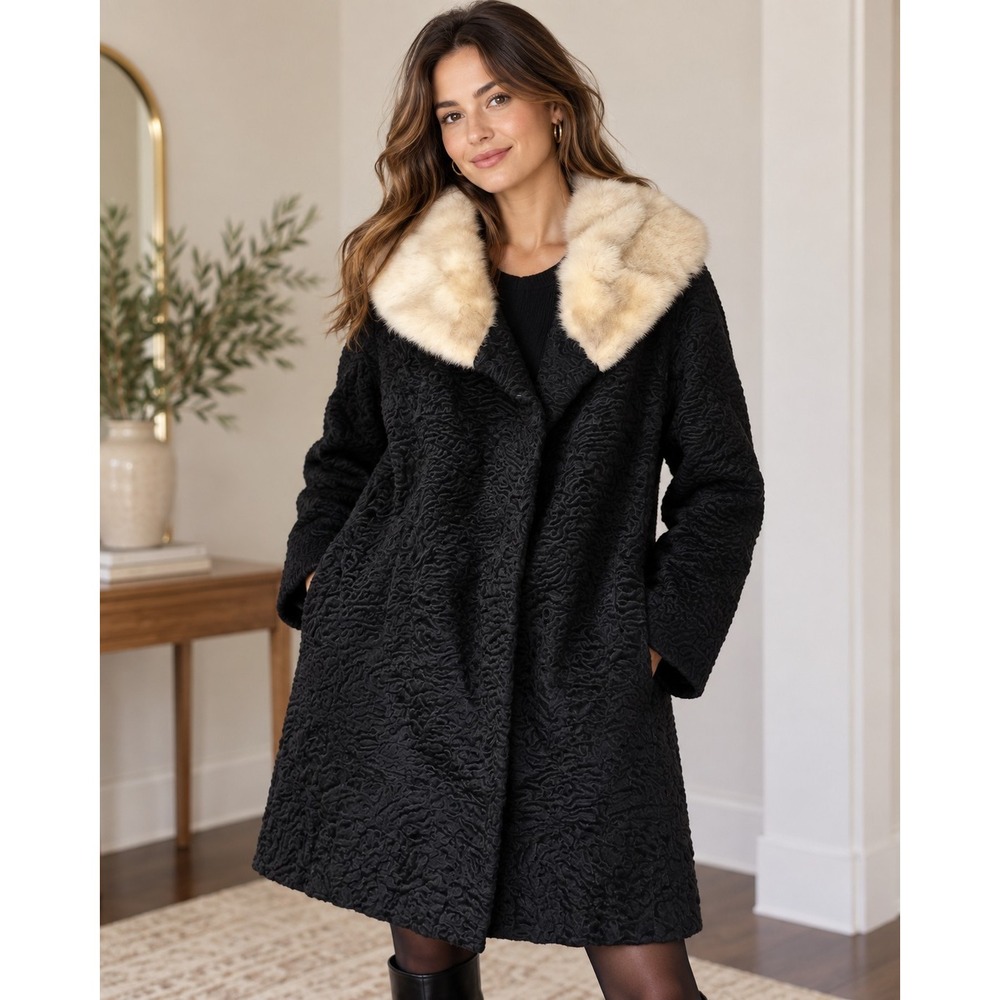 Evans Vintage Black Curly Persian Lamb Fur Coat Blonde Fur Collar Old Money